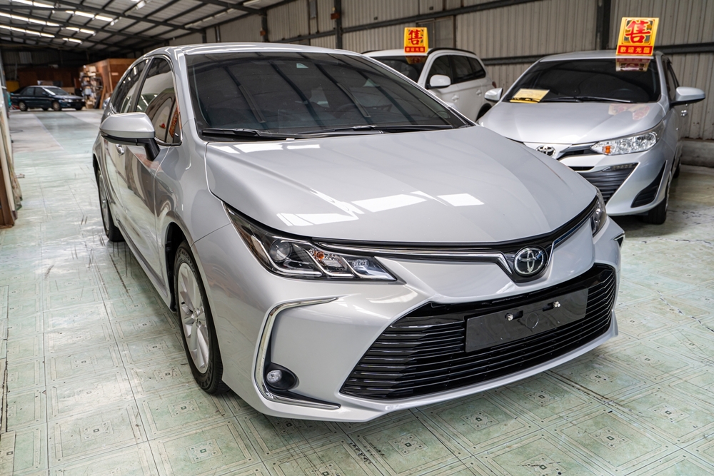 Toyota Altis 實拍 DSC08180
